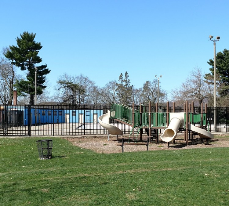 Pulaski Park Pool (Poughkeepsie,&nbspNY)